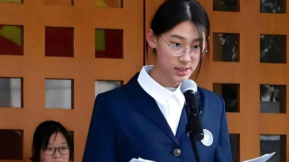 事实证明，消失多年的清华才女武亦姝，证实了董卿当年没说错