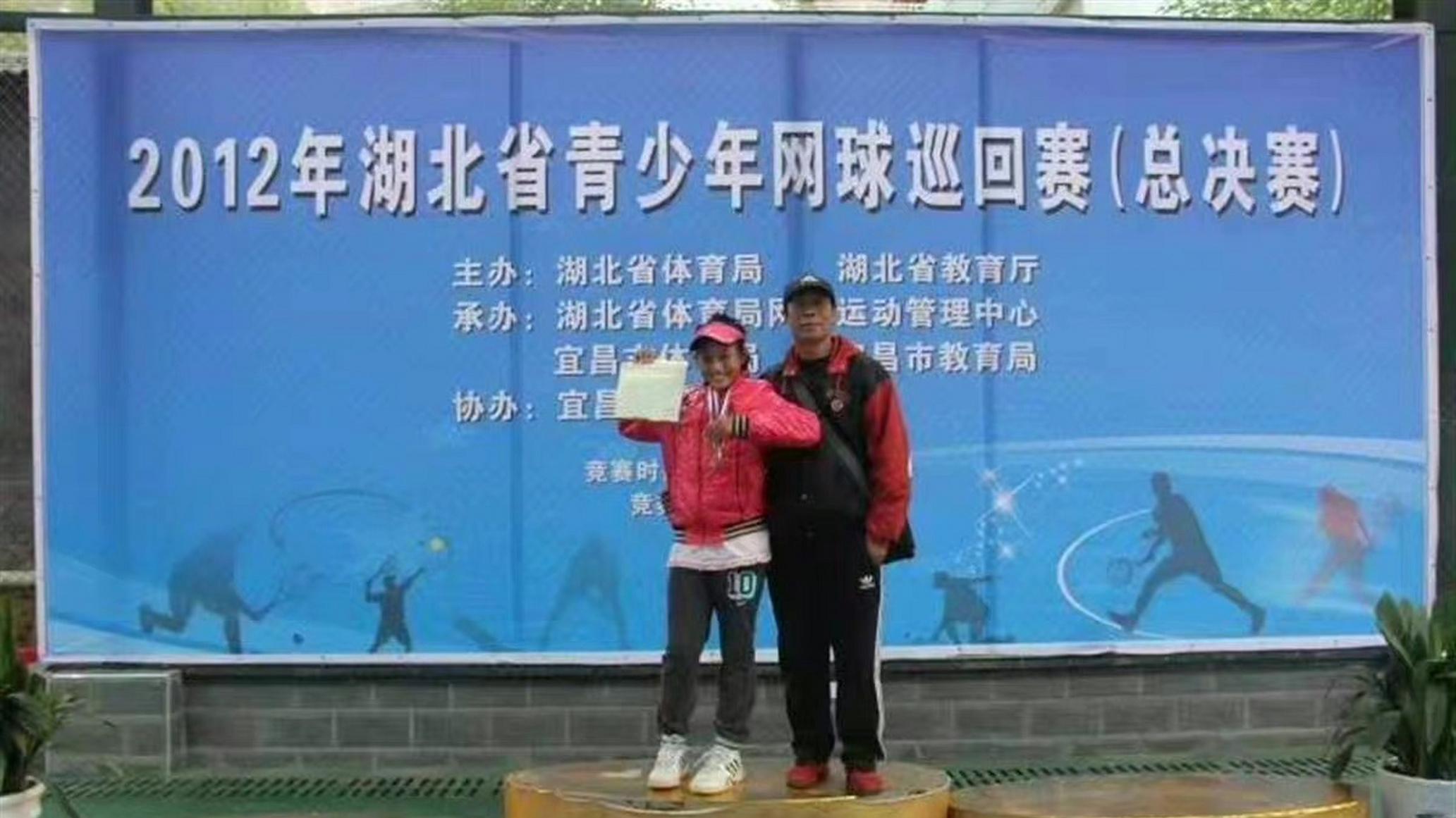 培养一个郑钦文需要付出的代价