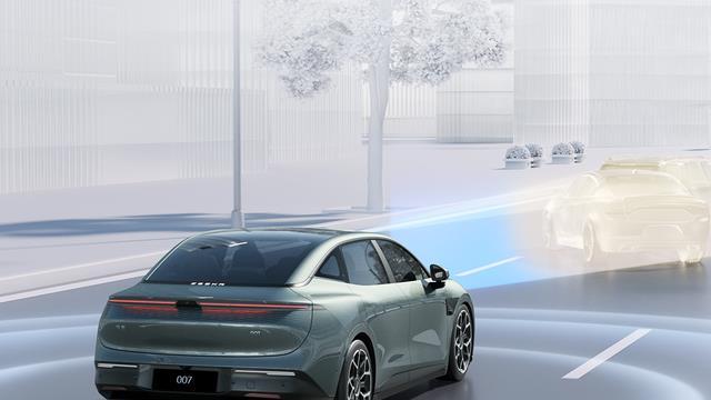 预算二十万出头，2025款极氪007，小米SU7和智界S7是个不错选择