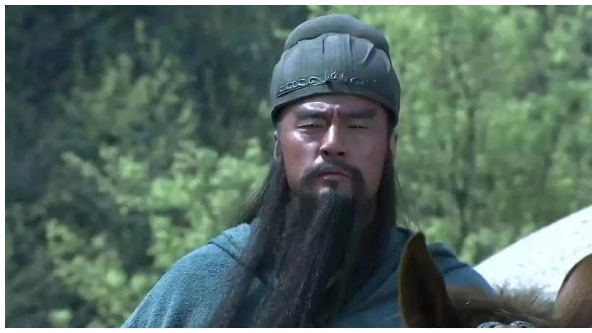 关羽身高揭秘：从“身长九尺”到汉尺的考证与探索之旅