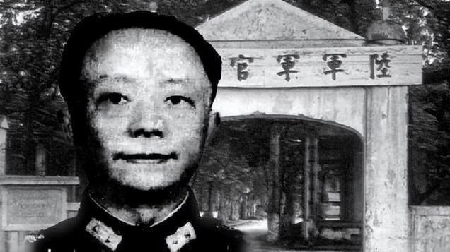 黄埔三杰之贺衷寒：晚年常有一怪动作，陈赓摇头：他咋成了神棍