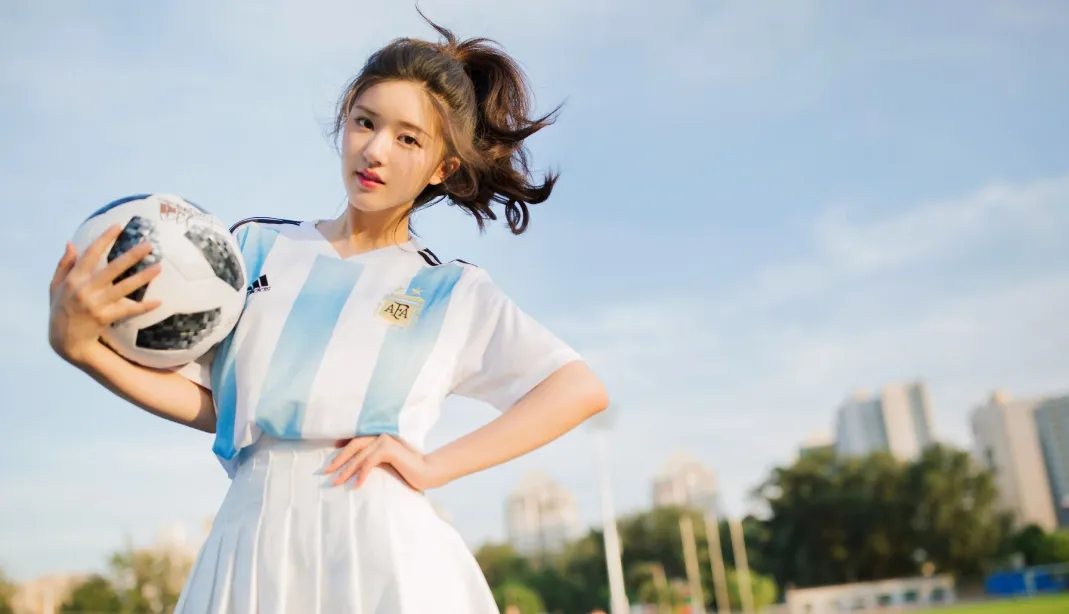 赵露思的倒下关闭微博救救我事件，我们能学会更好沉淀自己