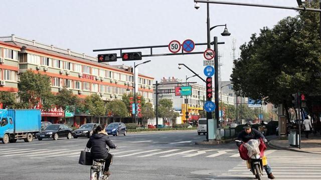 孩子不愿意守规矩？学会这几招，让孩子主动变成遵纪小能手！