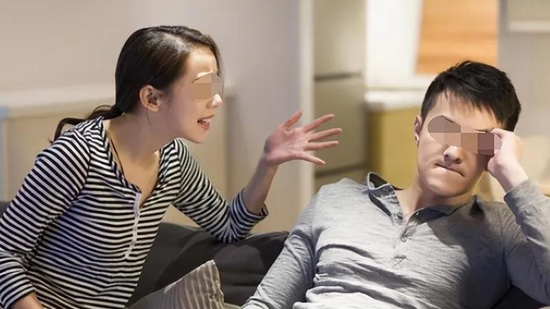 男子为让情人生下孩子，送给情人一套房。生下孩子后，情人与另一男子产生感情，要卖房回老家