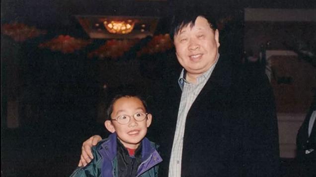 春晚导演马东马季之子，不拼爹闯出名气，离职央视实现财富自由-娱乐乌托邦