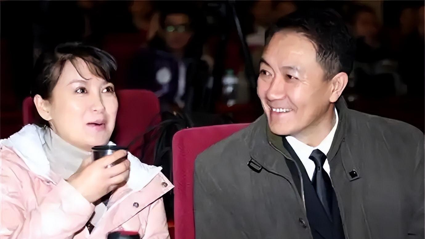 李幼斌：这辈子最后悔的是，娶3婚小13岁娇妻，换来儿子恨我30年