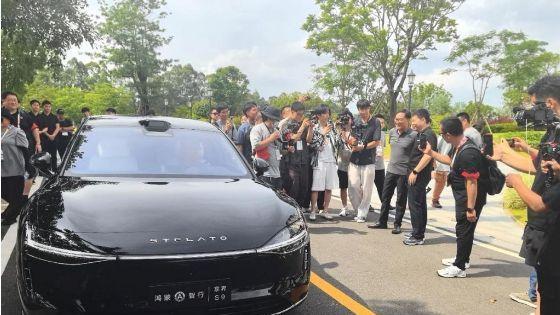 990亿！销量第一！华为问界暴击BBA！