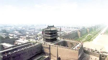 群雄割据，守城传奇