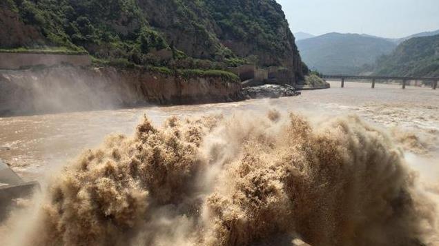三峡大坝建成18年，竟已经淤积20亿吨泥沙！最终会导致什么后果？