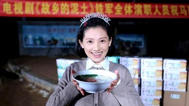 马藜，被嘲烂剧专业户，但长得美还演技佳，36岁不结婚只孝顺父母