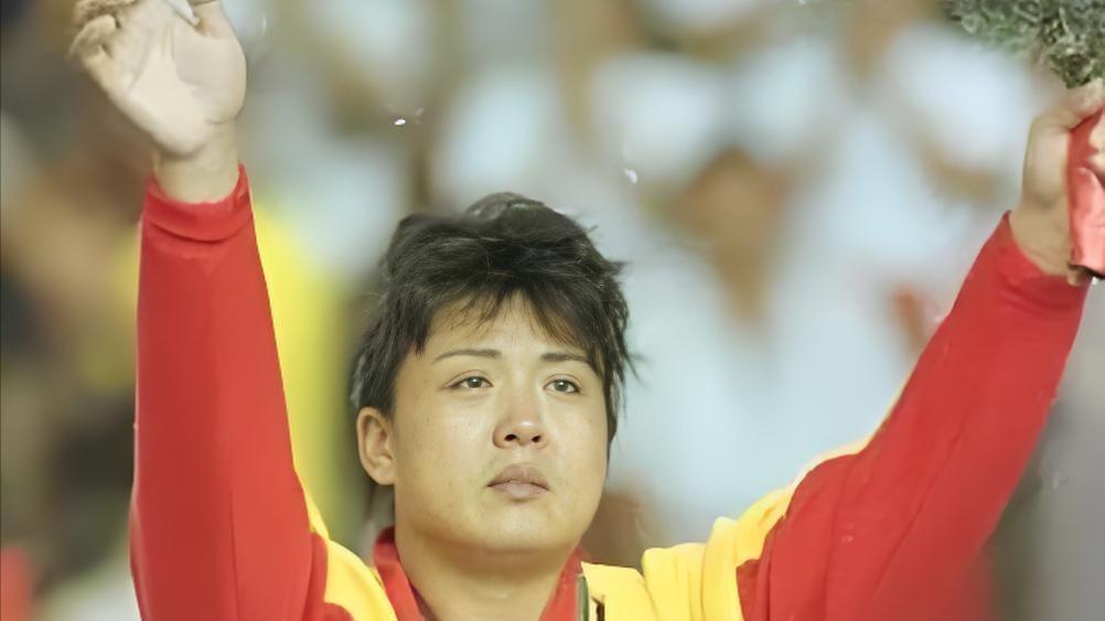 她是柔道奥运冠军，在社交平台两次发长文揭开昔日恩师虚伪画皮
