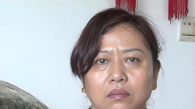 湖南富婆，发现和陌生人撞脸，做DNA鉴定后：发现是双胞胎姐妹