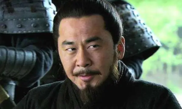 孙权夺荆州杀关羽后，为何劝曹操称帝?