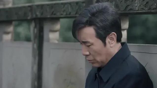 《我是刑警》秦川身边藏着三位最自私的人，恩师武老师竟排名第一