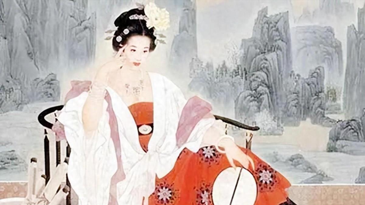 杨玉环：从倾国佳人到盛唐遗梦的爱与恨，马嵬驿里的人间悲歌.