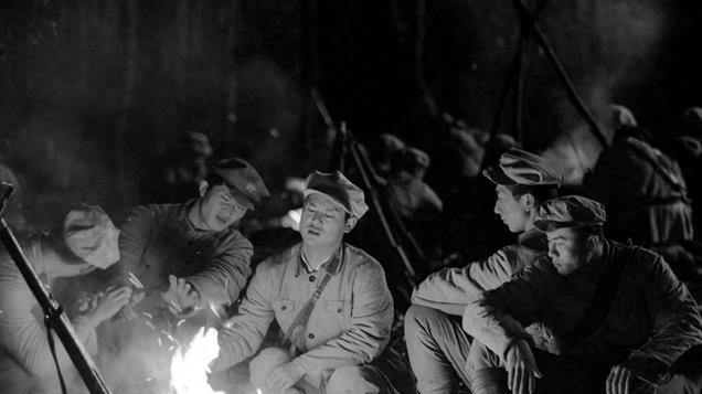 1937年，红军收到整整80万美刀的救命钱，蒋介石到老都没查明白