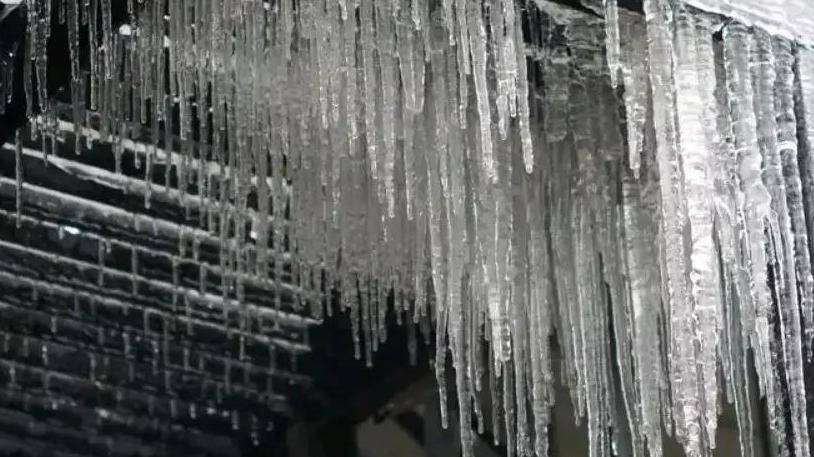 天气预报: 特大暴雨暴雪来袭，连下3天，最冷冬天要来？