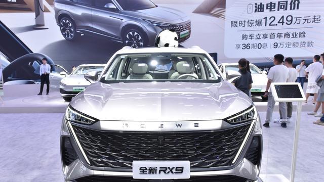 高性价比大六座SUV，强劲四驱低油耗，何必纠结汉兰达