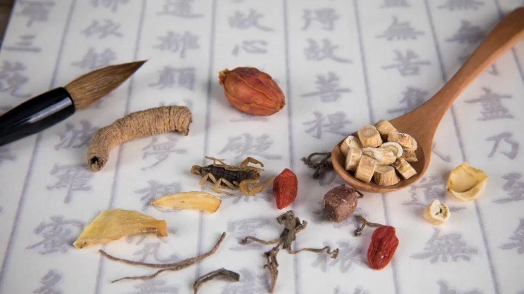 备孕正当时：夏秋转换期夫妻备孕全攻略