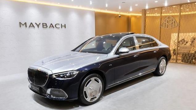 尊界S800工信部申报车长5.48m，宽2m，增程版将搭载三电机！