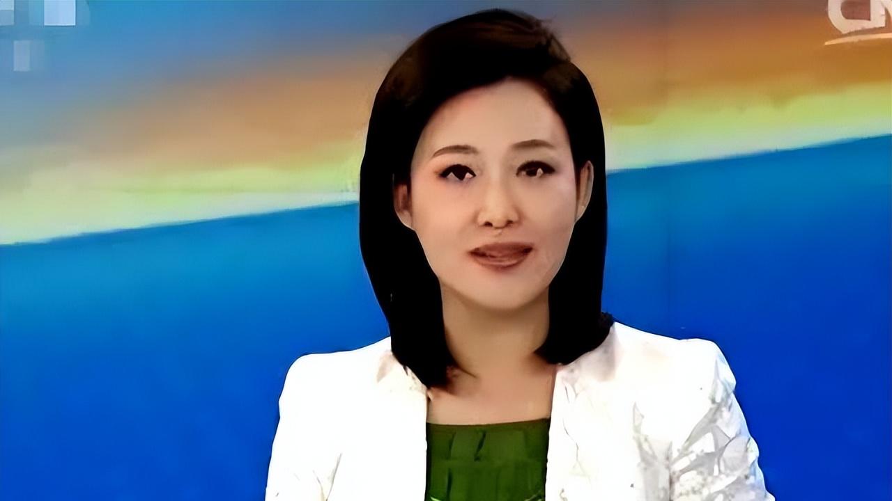 央视主播郑丽：赵普的妻子是谣言，37岁低调做妈妈，丈夫是普通人