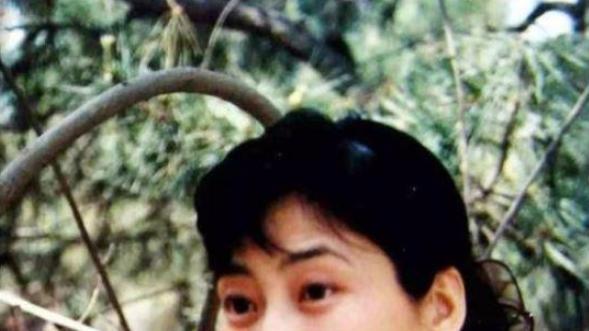 许娣：60岁凭《我的前半生》走红，老公不是李又麟，只是个普通人