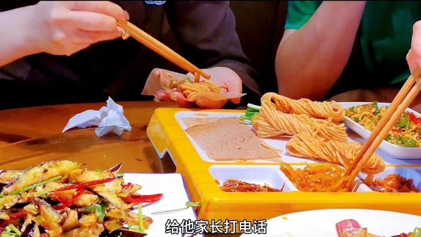 你同意孩子带同学来家里玩吗？过来人家长的血泪教训让人沉思