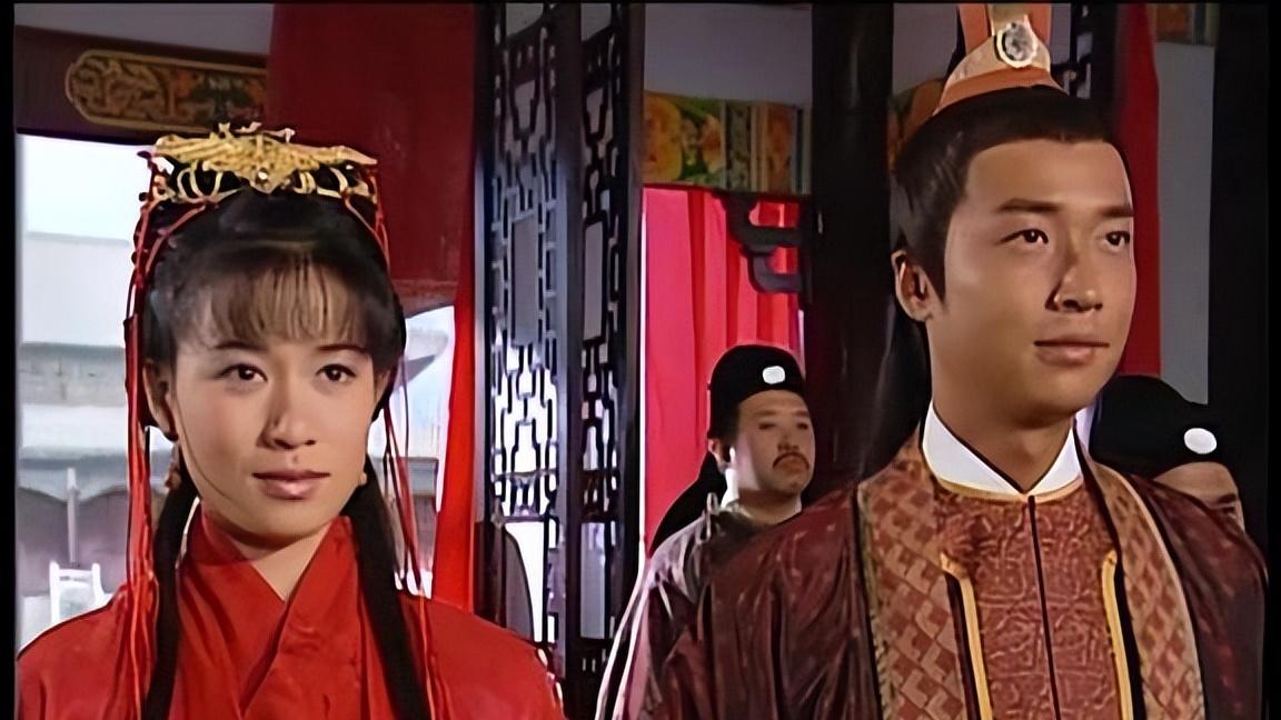 那些痴情女子，一生只爱一人，默默付出无怨无悔