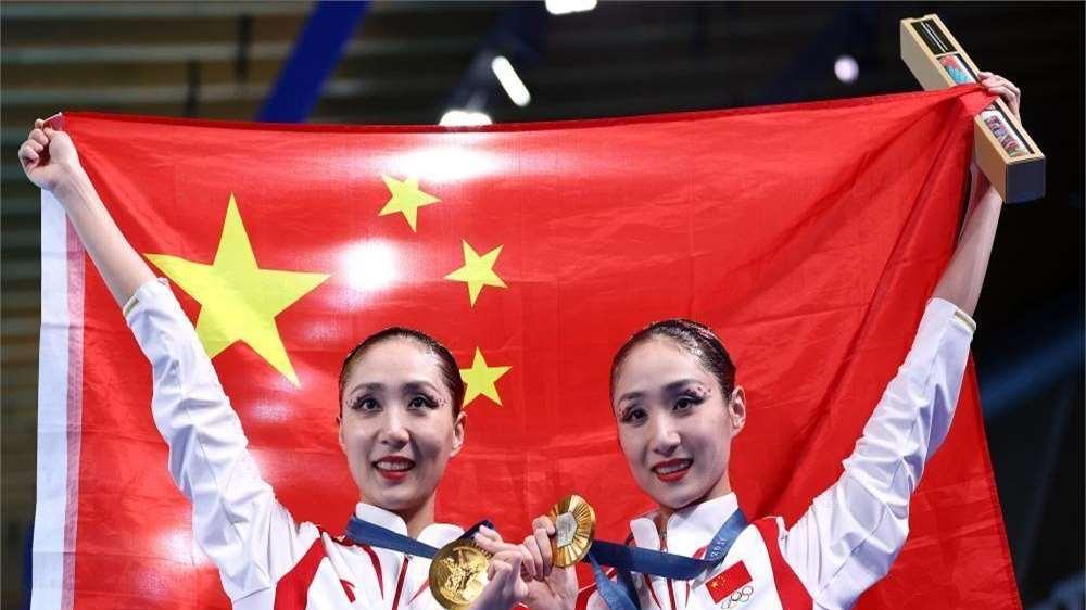 夺冠归来，王柳懿和王芊懿将入香港教大读博