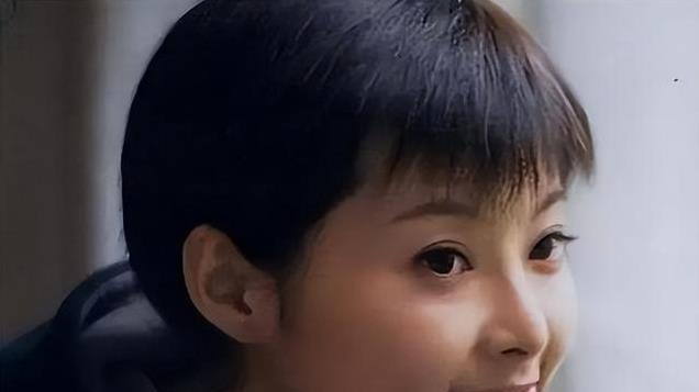 袁立与他同居12年，将美好的年华都给了他，他却选择和张怡宁结婚