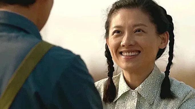 《故乡的泥土》春雪三次哭戏却挤不出一滴眼泪，是干眼症还是演技