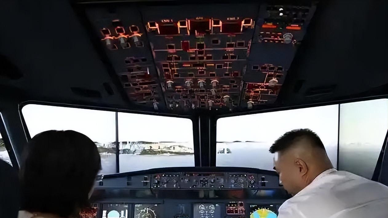 1195架飞机，2856亿！中国珠海航展拿下大单，够造50多艘055大驱