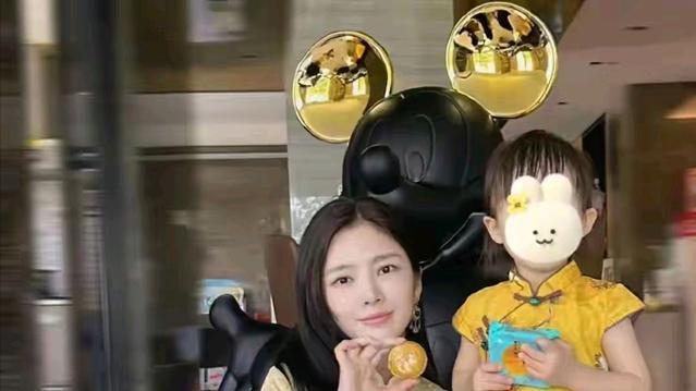 王灿诉苦现状，以为是感情受挫，得知原因后却让无数妈妈感同身受