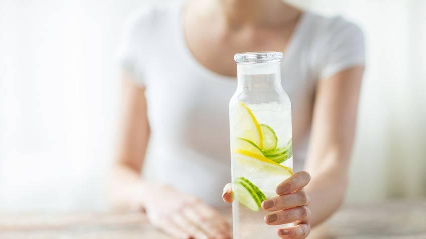 多喝柠檬水美白？营养师：除此之外，它还有这7大功效，值得拥有