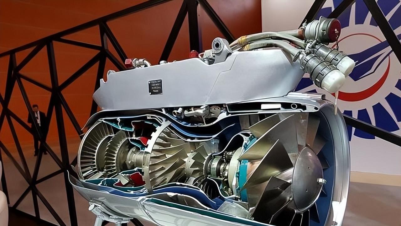 突破瓶颈：国产发动机获重大进展，意义胜过六代机与076？
