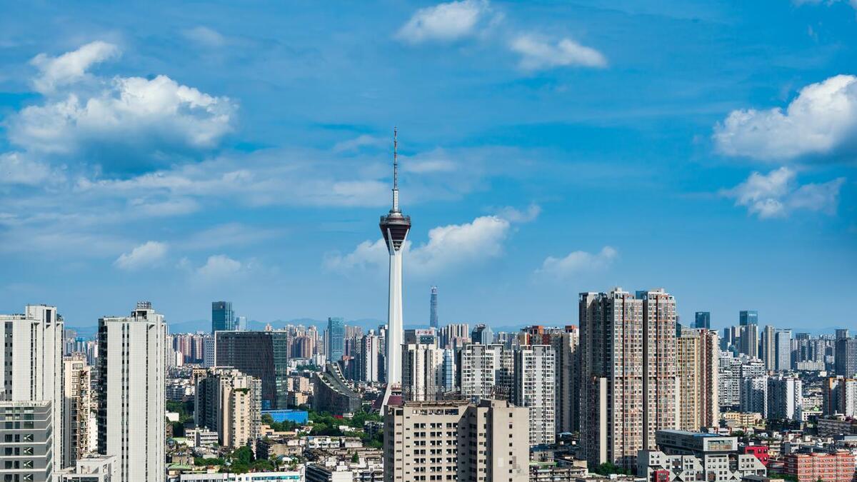 即使负增长，重庆人口仍远高于成都，制定人才吸引计划，力压成都