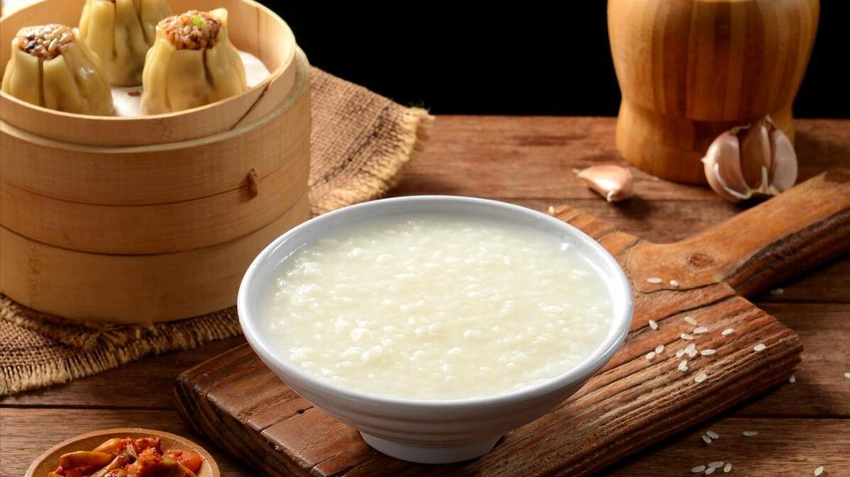 200元白粥风波：上海饭馆的天价之谜