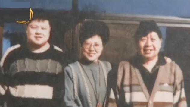 马季遗孀于波现状，一人坚守故居，儿子马东的孝顺让她安心