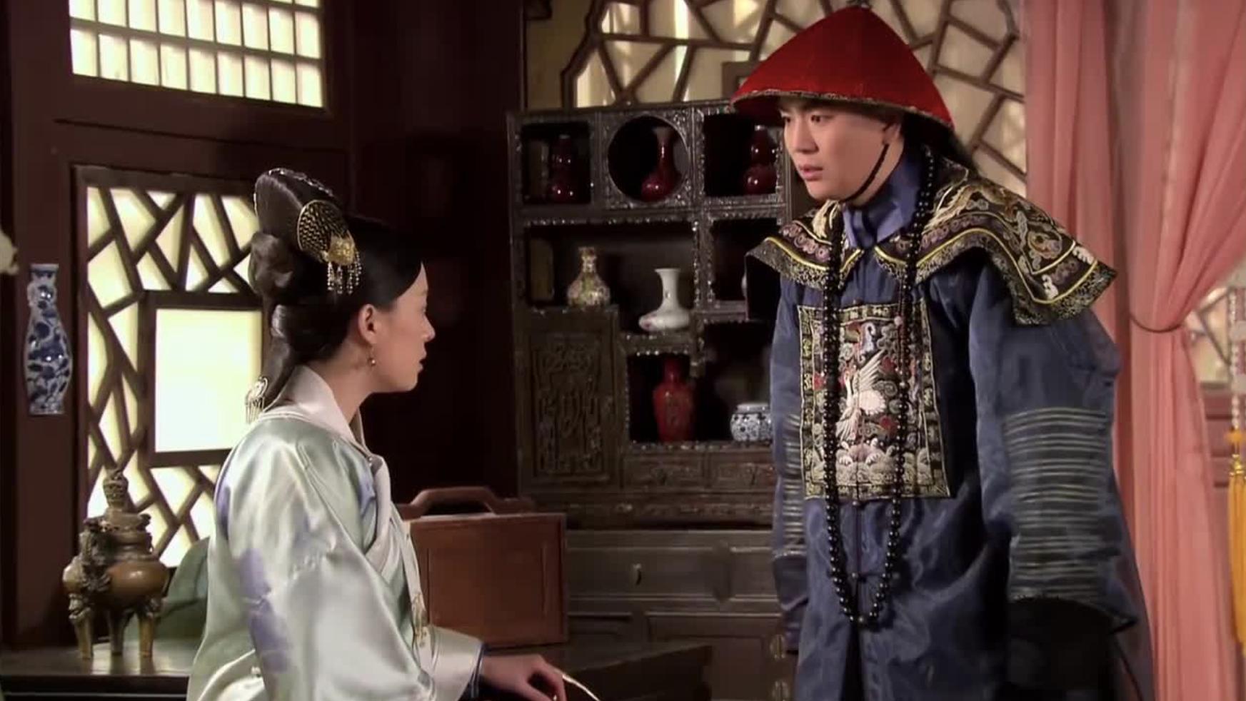 《甄嬛传》把37岁的他捧红，49岁未婚却突然冒出个“女儿”，竟是刚获2亿票房的那个女明星