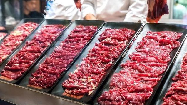 米莱上任一周年，受够通胀的阿根廷人，多跑一万公里到中国卖牛肉