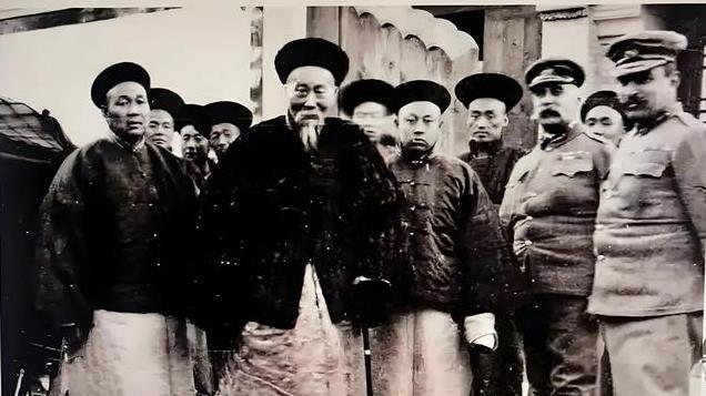 1938年6月武汉会战刚爆发，蒋介石愤怒说到：“他们不讲道义！”