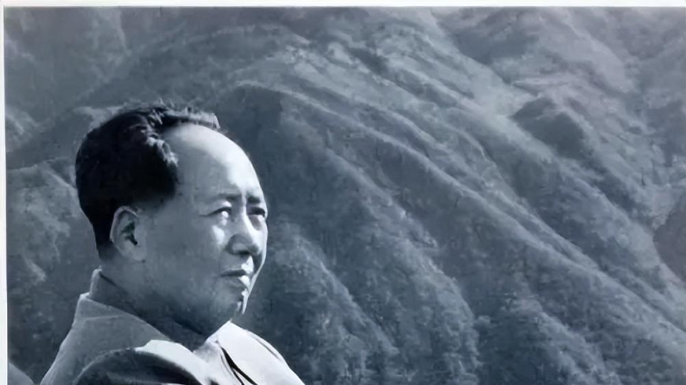 历史的转折：从地主霸权到农民当家作主