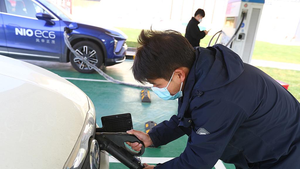 未来3年，买电车还是买油车？内行人：看透这3点很好选