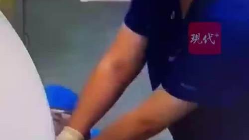 女孩扁桃体手术身亡后续！家属发声，曾给医生红包，更多细节被曝