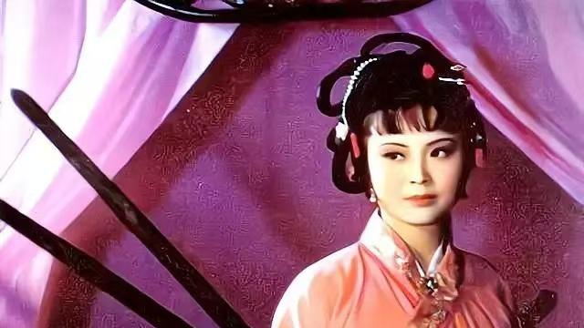 《红楼梦》吞金自杀的尤二姐永远不知，为什么无王熙凤非要整死她