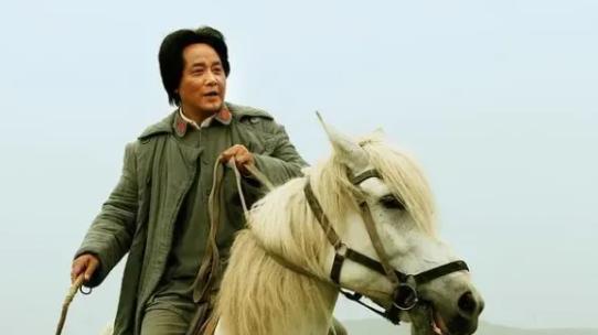 毛泽东演员王霙去世终年66岁，一生都在扮演伟人，最后露面曝光