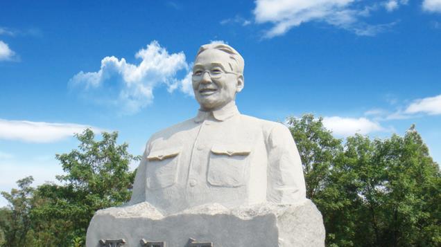 潘汉年战争年代屡立奇功，受中央表彰，毛主席却称：此人不能信用