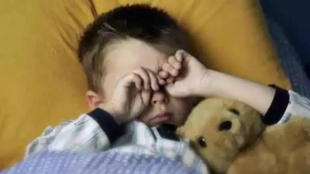 午睡真的影响身高？奶奶和妈妈的育儿方式告诉你答案