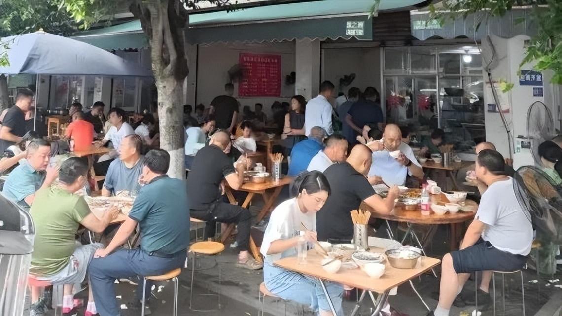 未来十年，赚快钱就是死路一条，赚的越多，死得越快！