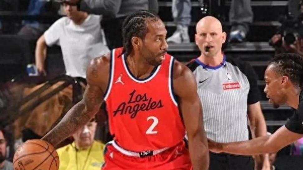 伦纳德33分，祖巴茨28分20篮板，哈登22分9助攻，快船逆转骑士